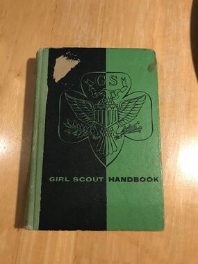 vintage 1950s Girl Scout Handbook